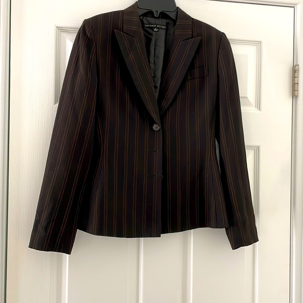 Looking Smart - image 1